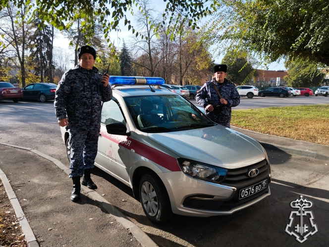 Росгвардейцы вернули родителям потерявшегося подростка в Тамбове