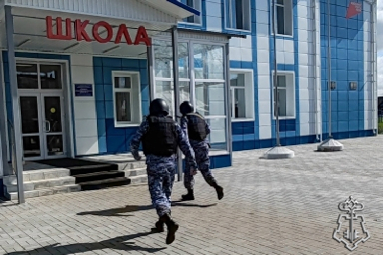 Сотрудники Росгвардии приняли участие во всероссийских антитеррористических учениях на объектах образования в Рассказово