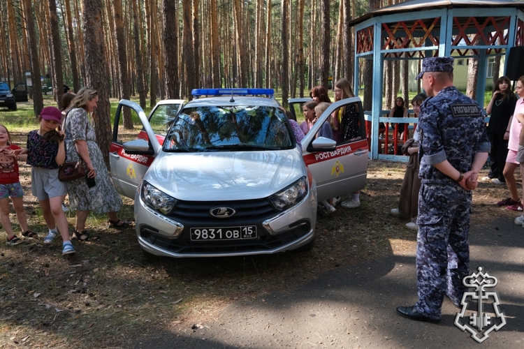 Росгвардейцы провели спортивно-патриотическое мероприятие в православном молодежном центре «Спас» в Тамбовской области