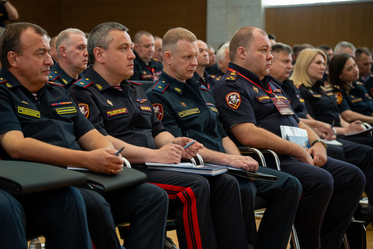 Руководитель отдела вневедомственной охраны Росгвардии по Тамбовской области принял участие во Всероссийском совещании-семинаре в Нижнем Новгороде