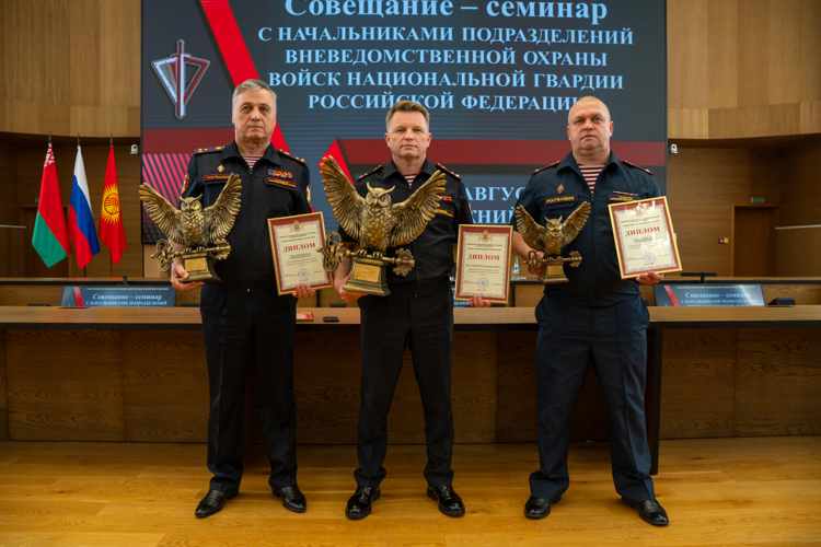Руководитель отдела вневедомственной охраны Росгвардии по Тамбовской области принял участие во Всероссийском совещании-семинаре в Нижнем Новгороде