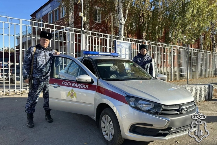 Росгвардейцы задержали подозреваемого в краже из магазина в Котовске