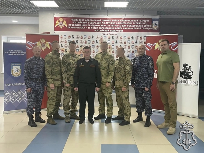 Росгвардейцы из Тамбова в составе команды Центрального округа победили на чемпионате Росгвардии по летнему офицерскому троеборью в Удмуртии